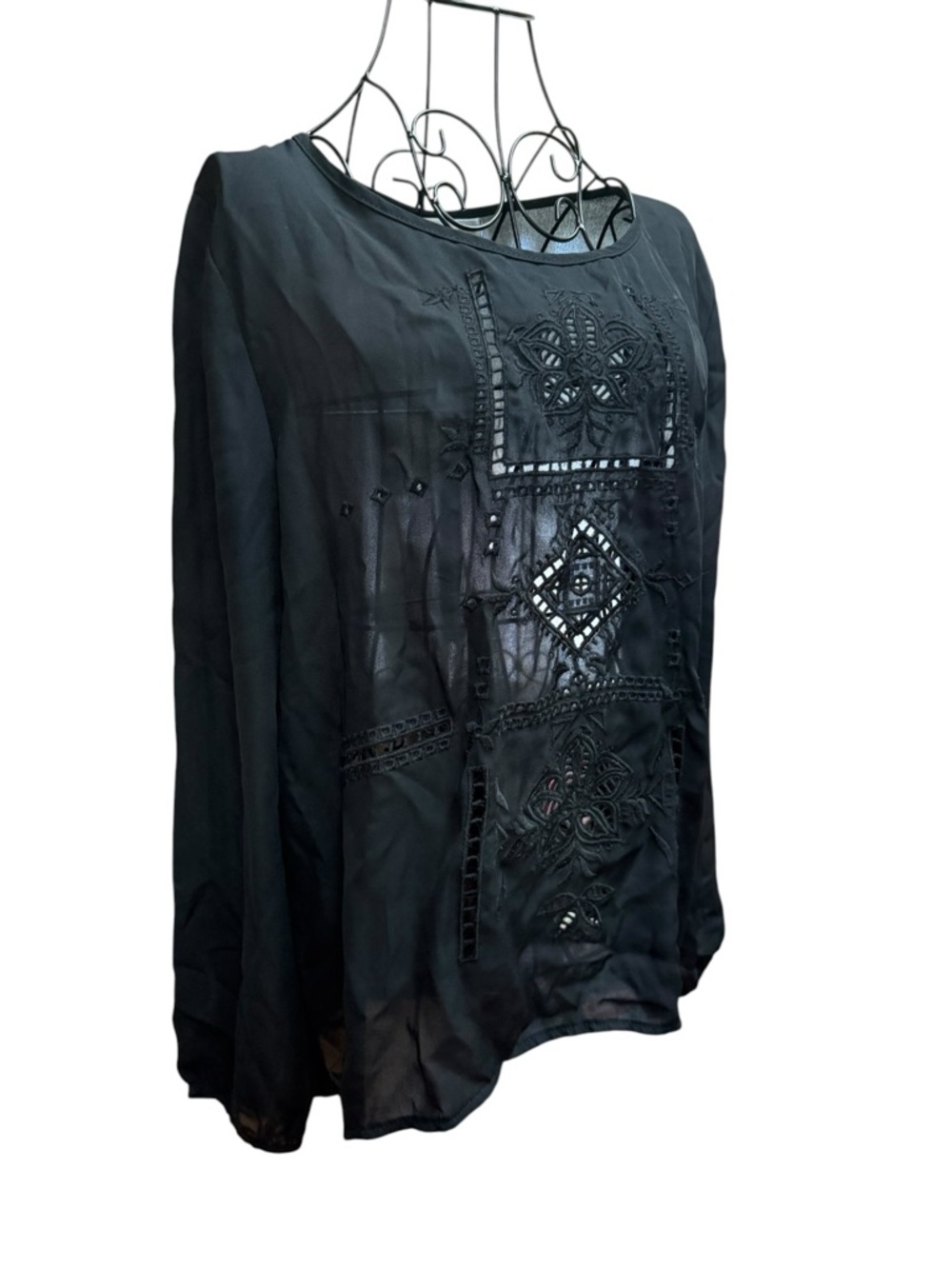 Luxe Apothetique Sheer Black Embroidered Long-Sleeve Boho Blouse Large